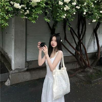 厄尔自助餐厅的女子天团
